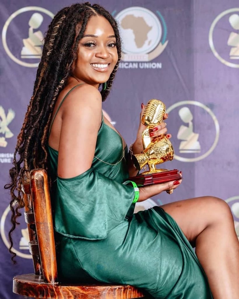 Hazel Mak made history in November 2018 when she grabbed the international award in the category of Best African Act in Diaspora for her track "Jaiva" featuring Tay Grin and Zambian star Roberto becoming one of the first Malawian acts to win an AFRIMA award.